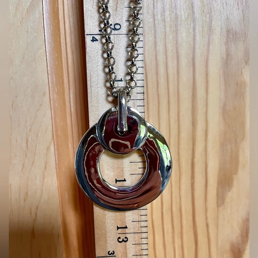 Christopher & Banks Silver Donut Circle Geometric Statement Pendant Necklace 20”